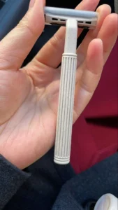 biodegradable-razor-1000x1000