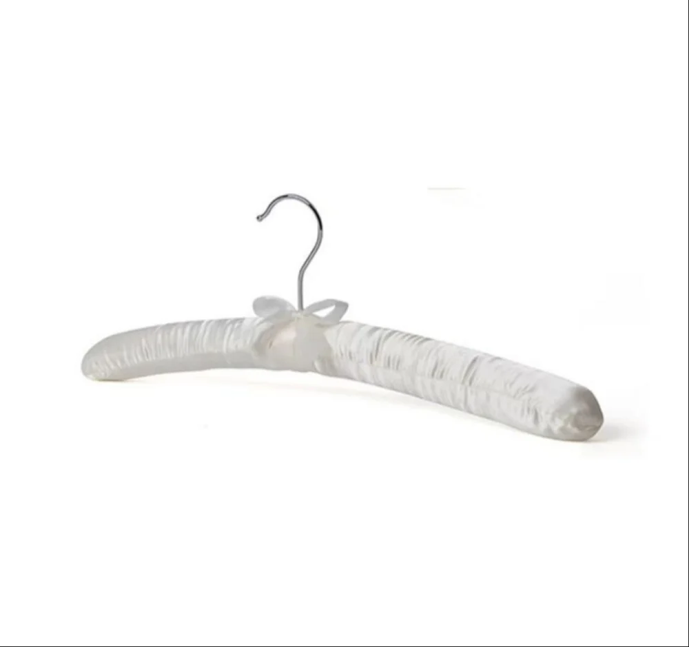colourful-padded-satin-hangers-cloth-hanger-for-wedding-1000x1000