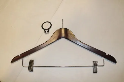 wooden-hanger-500x500